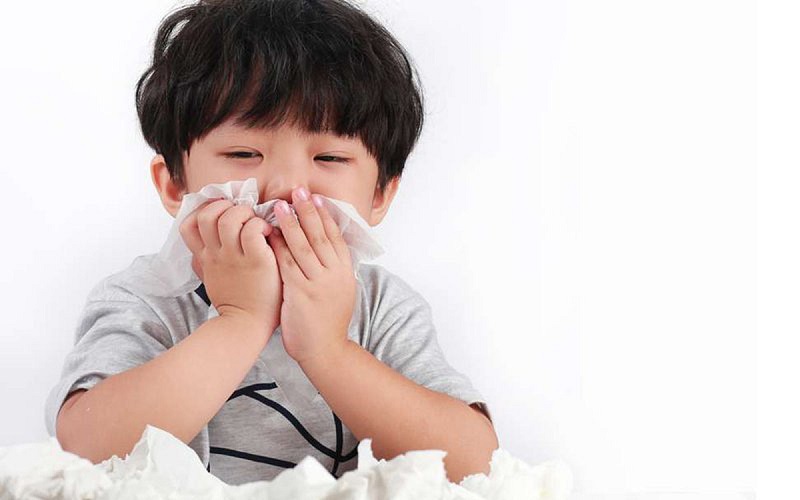 Viêm phổi ở trẻ em: Nguyên nhân, triệu chứng, chẩn đoán và điều trị